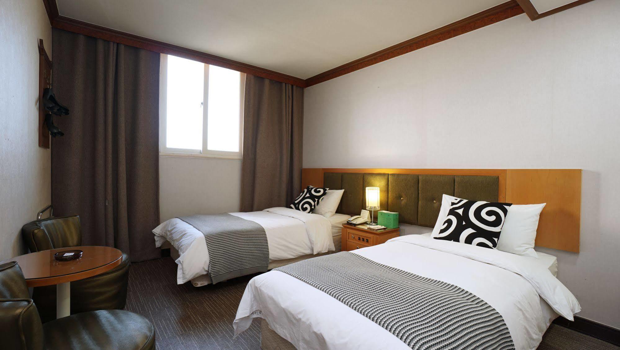 Insadong Crown Hotel Seul Exterior foto
